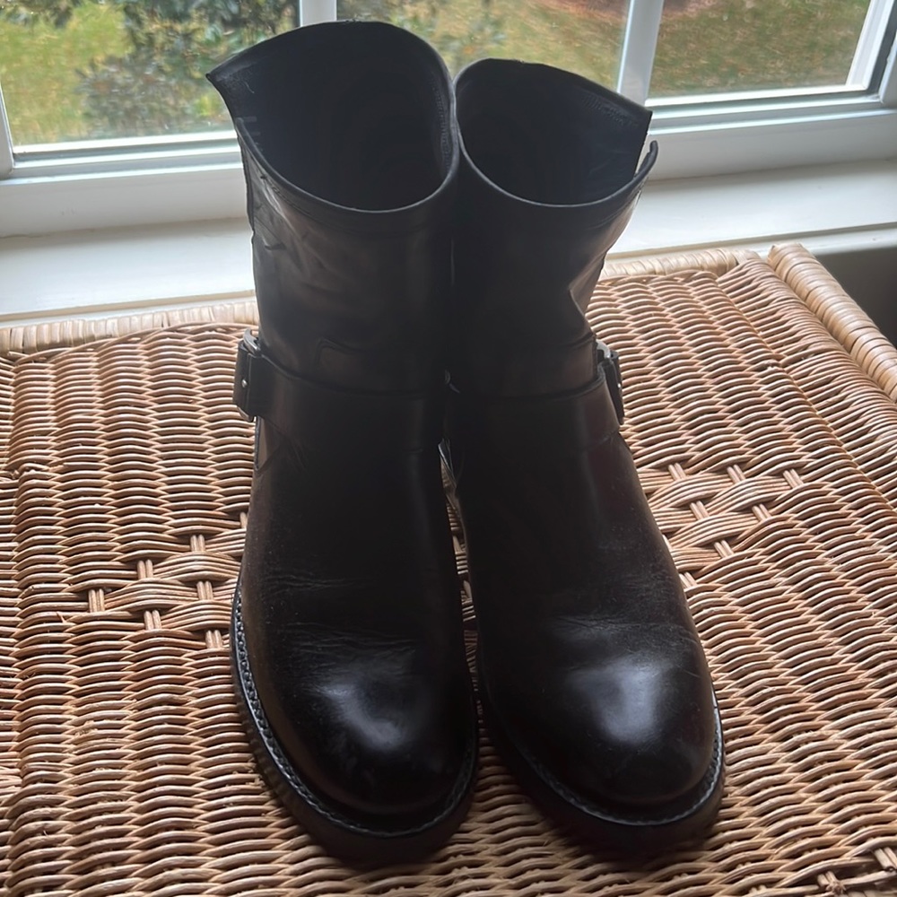 Frye combat boots 7.5